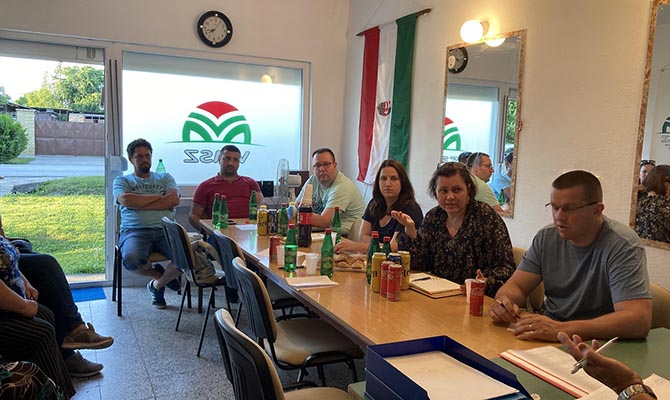 Az új elnökségnek ezentúl 11 tagja lesz